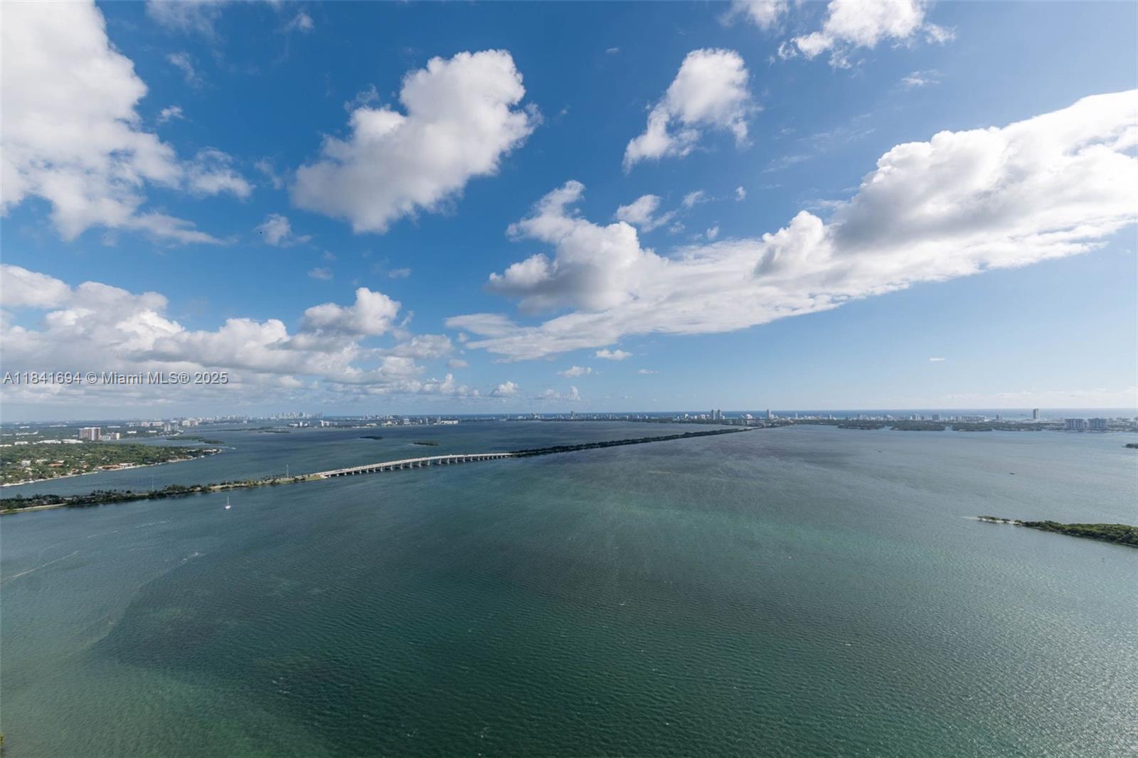 700 NE 24 ST # 5005, Miami FL 33137