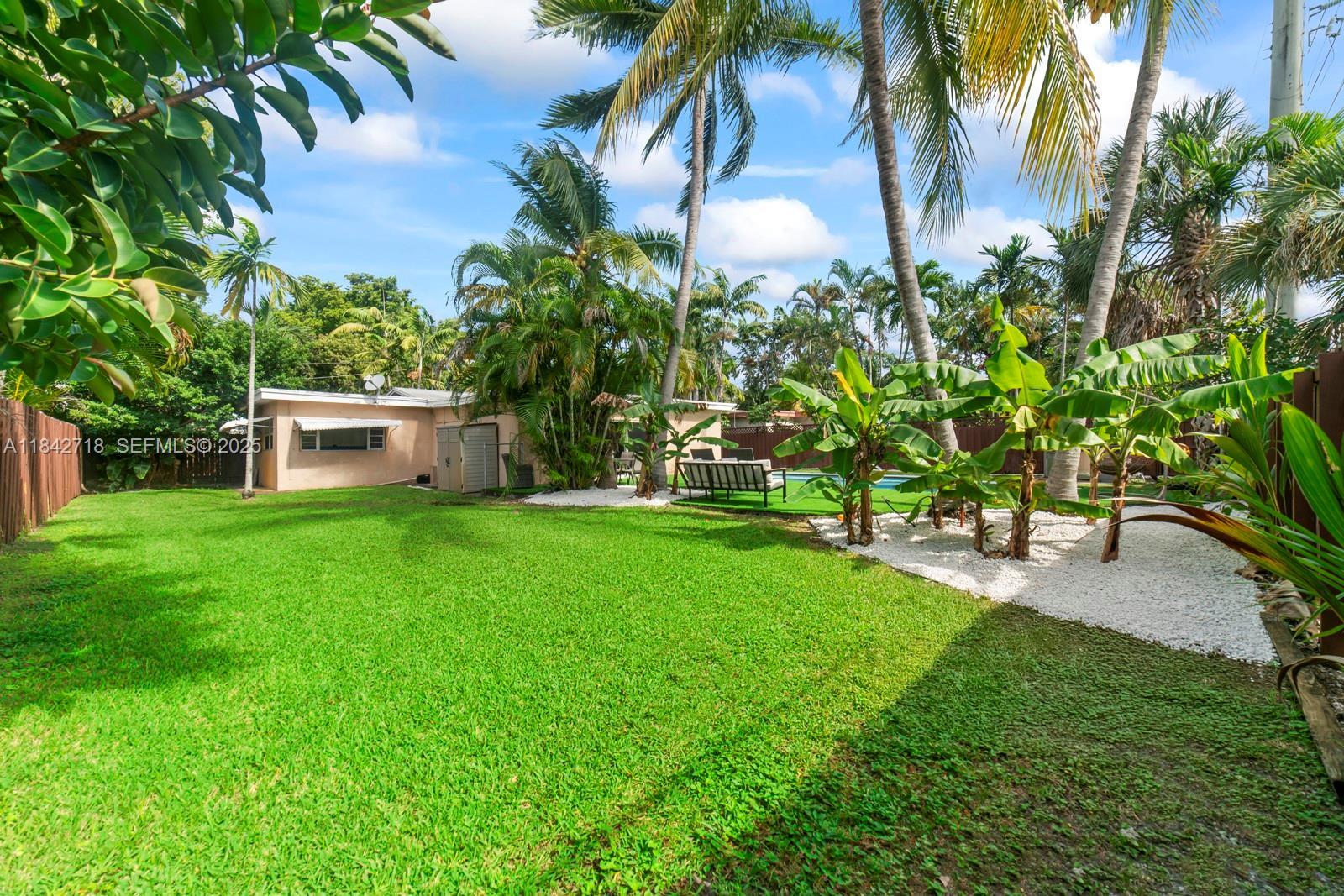 2708 Cleveland St, Hollywood FL 33020