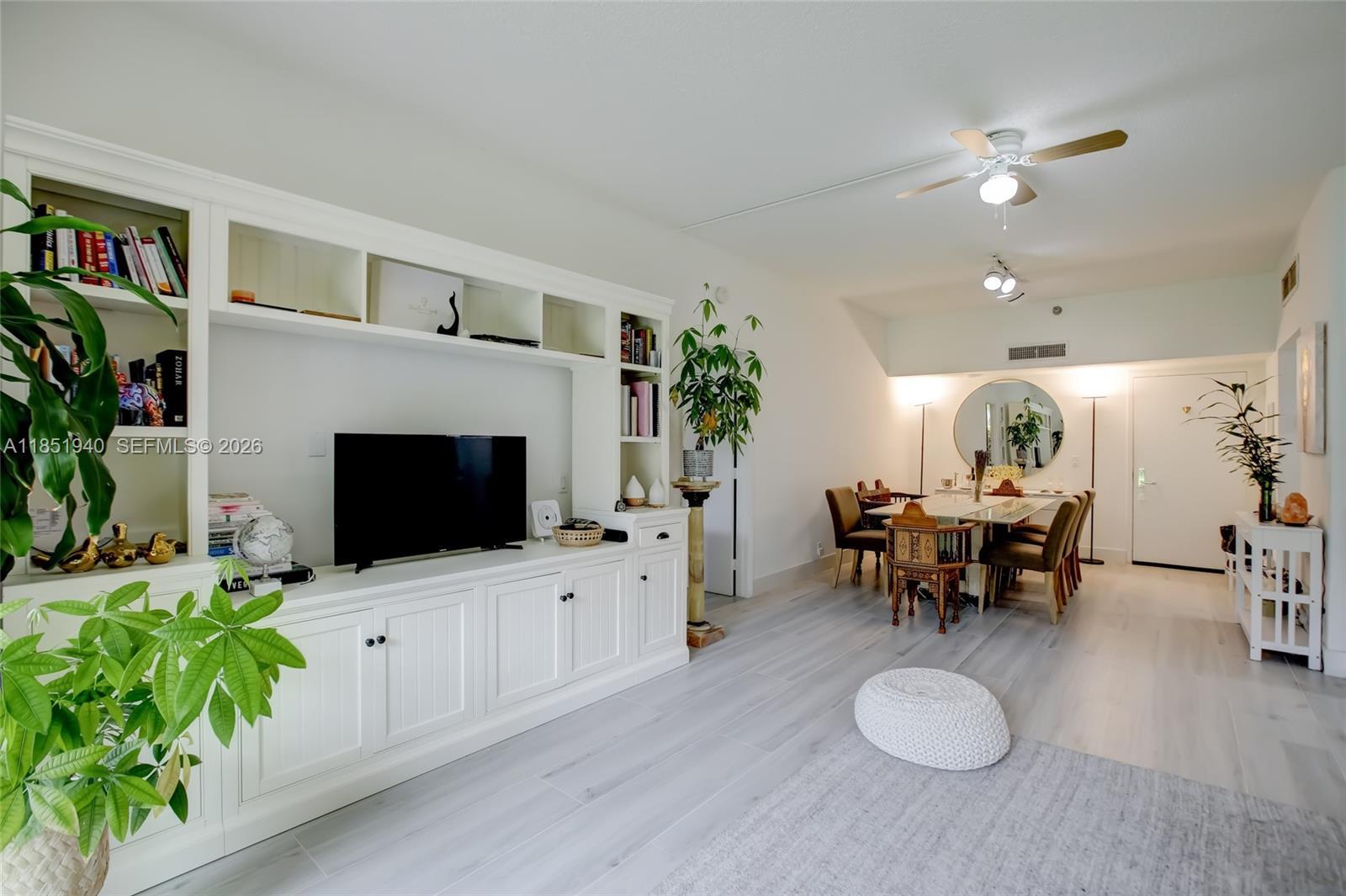 3300 NE 191st St # 114, Aventura FL 33180