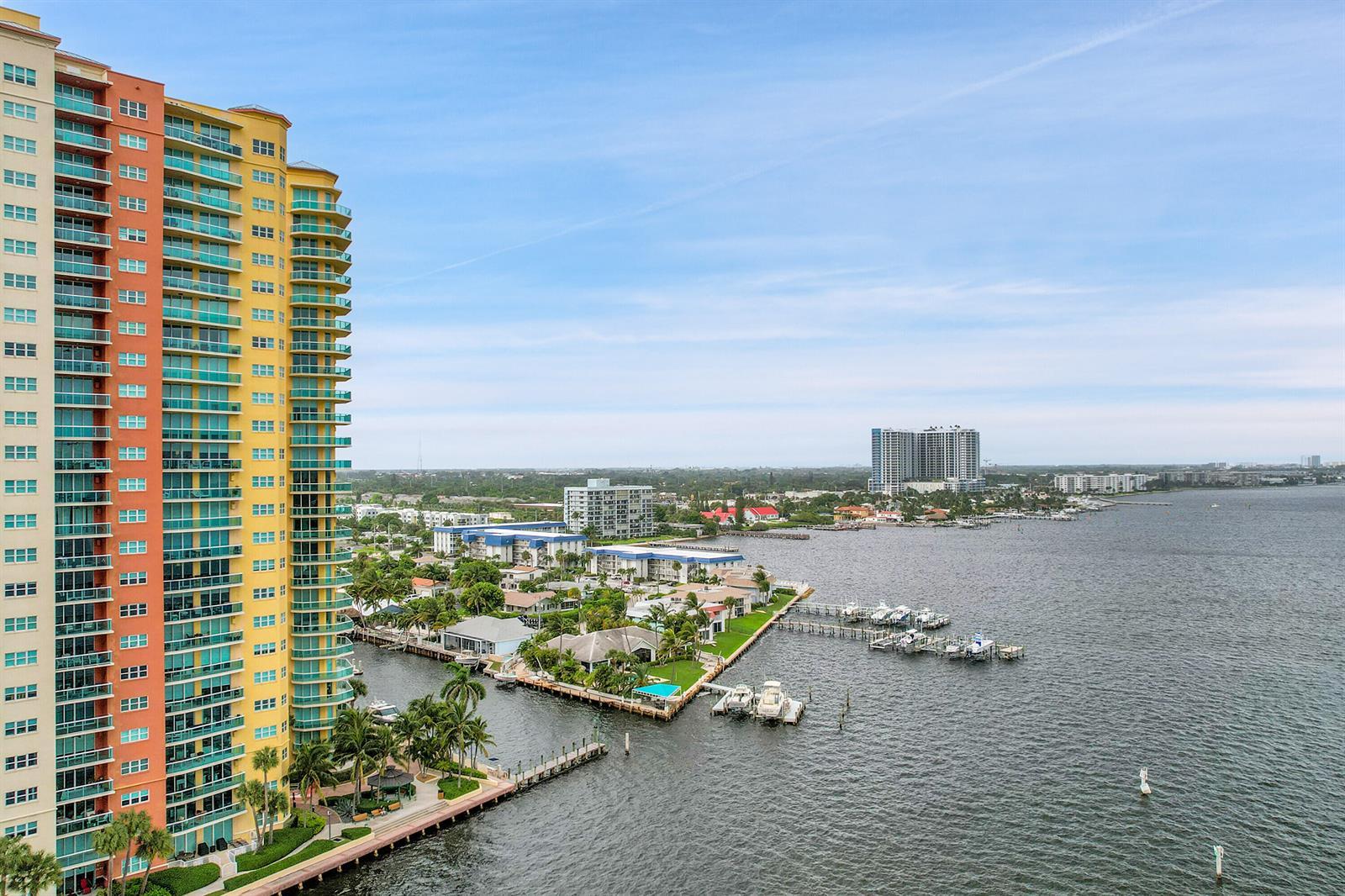 2640 Lake Shore Drive # 2011, Riviera Beach FL 33404