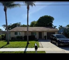 805 SE 3rd Street, Boynton Beach FL 33435