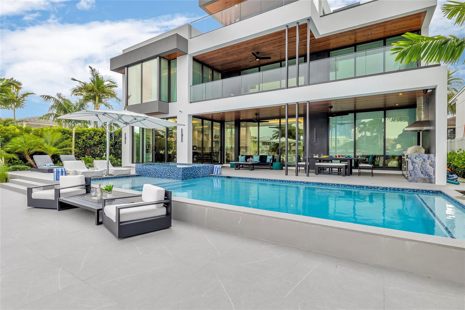 1730 SE 13th Street, Fort Lauderdale FL 33316