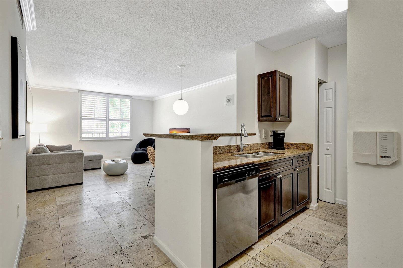 580 S Sapodilla Avenue # 105, West Palm Beach FL 33401
