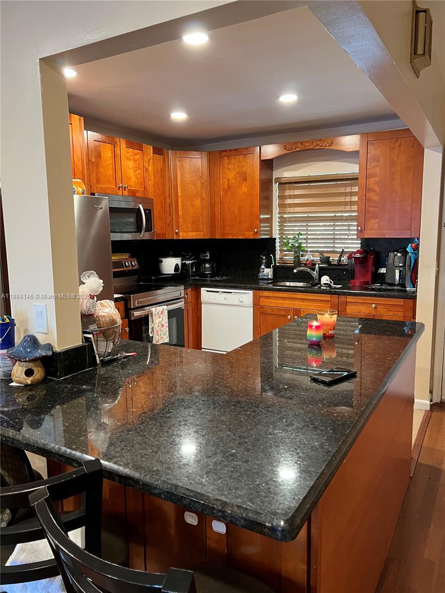 3361 NW 85th Ave # 307, Coral Springs FL 33065