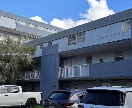9375 Fontainebleau Blvd # L219, Miami FL 33172