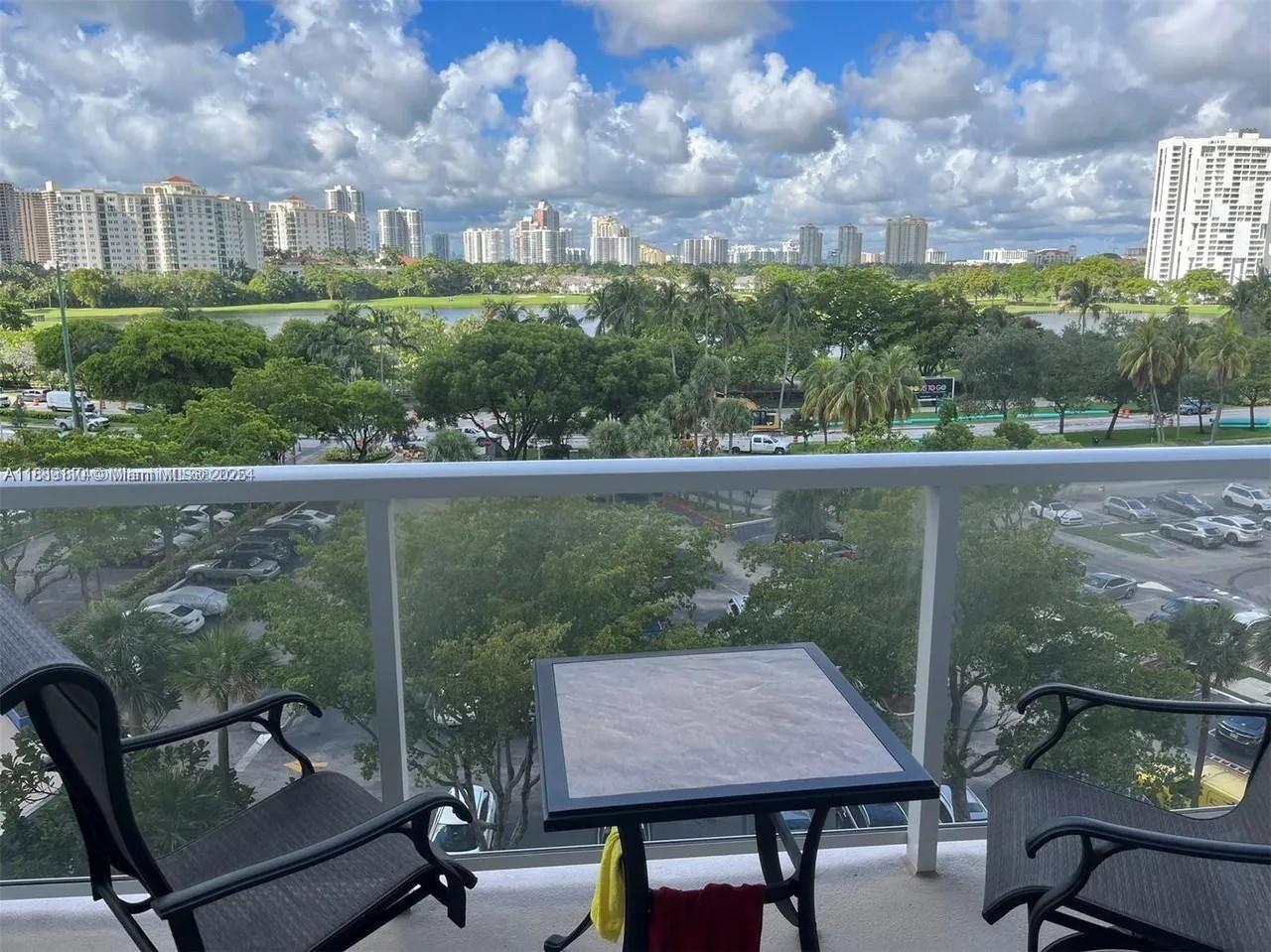 3701 N Country Club Dr # 705, Aventura FL 33180