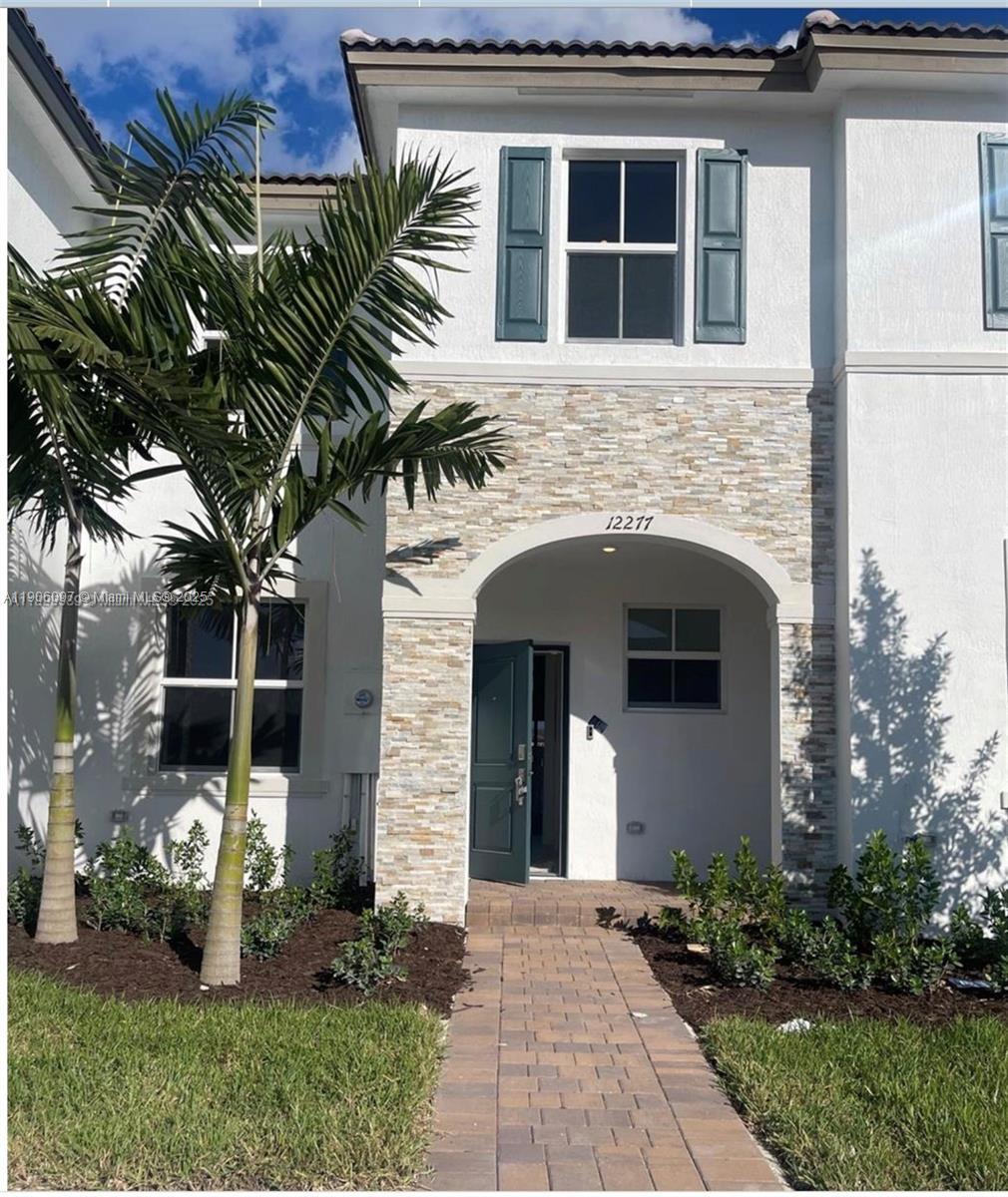 12277 NW 24th Pl, Miami FL 33167