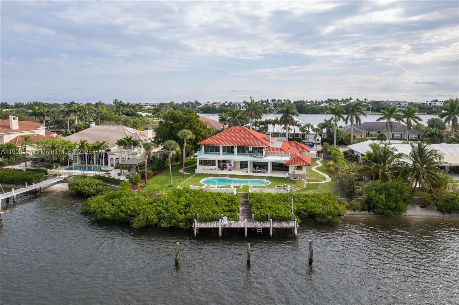 1635 Lands End Rd, Manalapan FL 33462