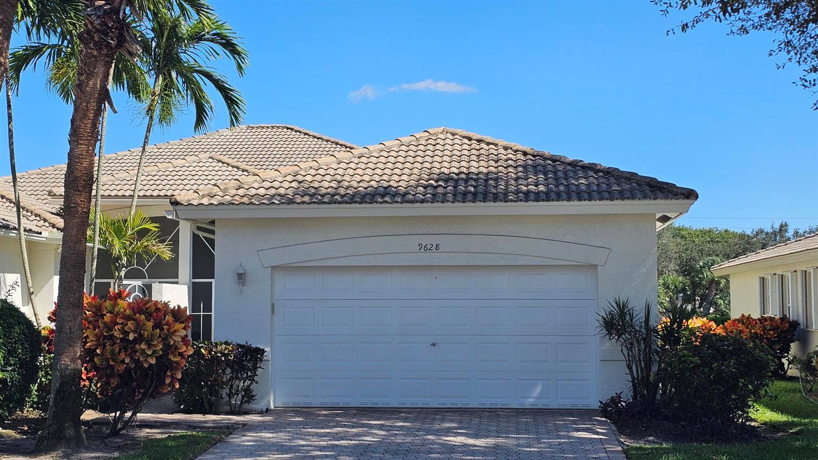 9628 Crescent View Drive N, Boynton Beach FL 33437