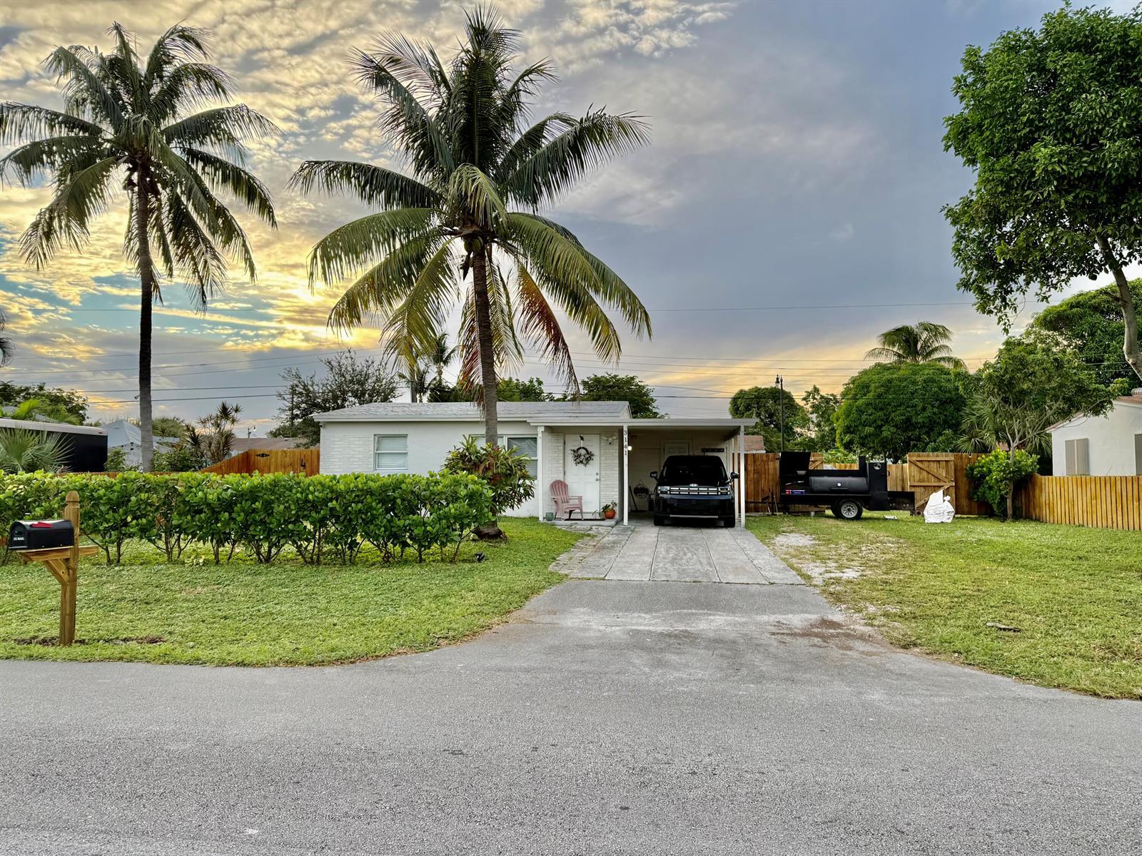 3141 NE 12th Avenue, Pompano Beach FL 33064