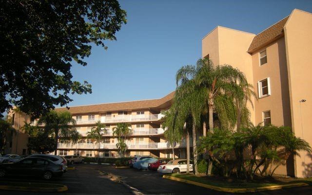 2521 NW 104th Avenue # 402, Sunrise FL 33322