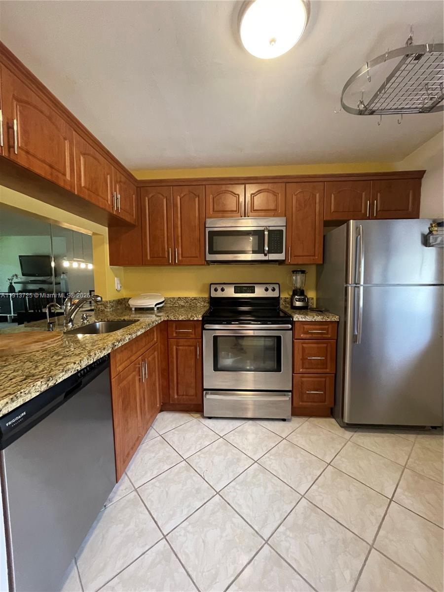 2786 NW 104th Ave # 211, Sunrise FL 33322