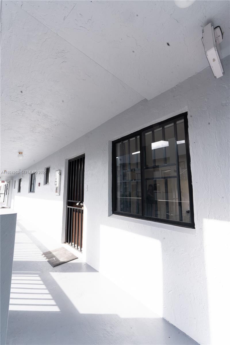 5300 W 21st Ct # 311, Hialeah FL 33016
