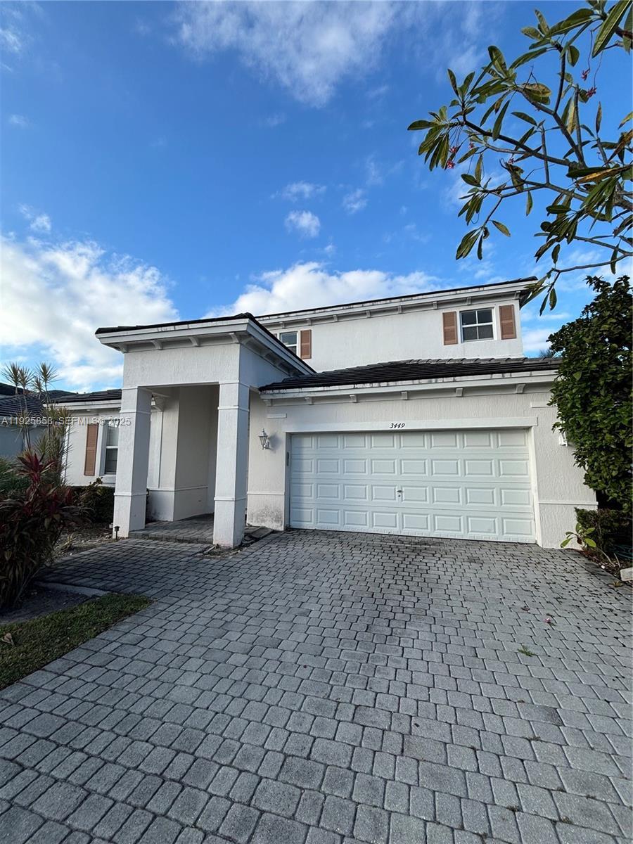 3449 NE 2nd St, Homestead FL 33033