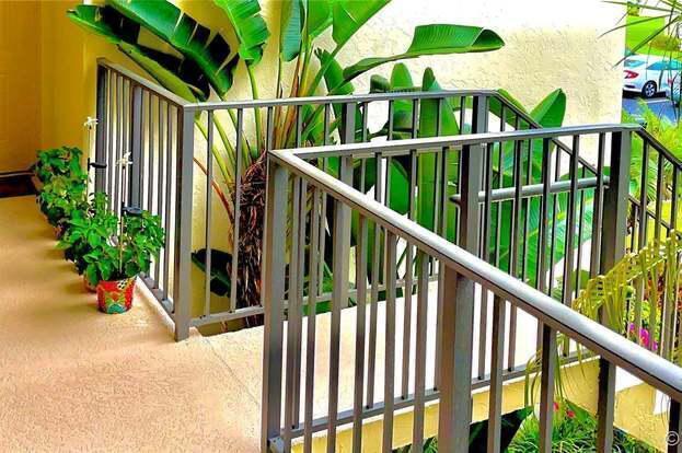 1561 Windorah Way # F, West Palm Beach FL 33411