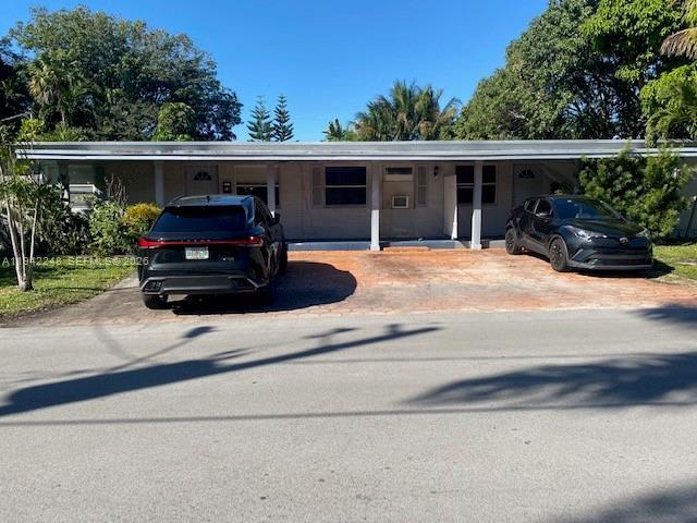 100 SE 3 Ave # 3, Hallandale Beach FL 33009
