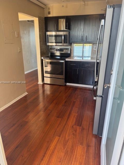 1075 NE Miami Gardens Dr # 706, Miami FL 33179