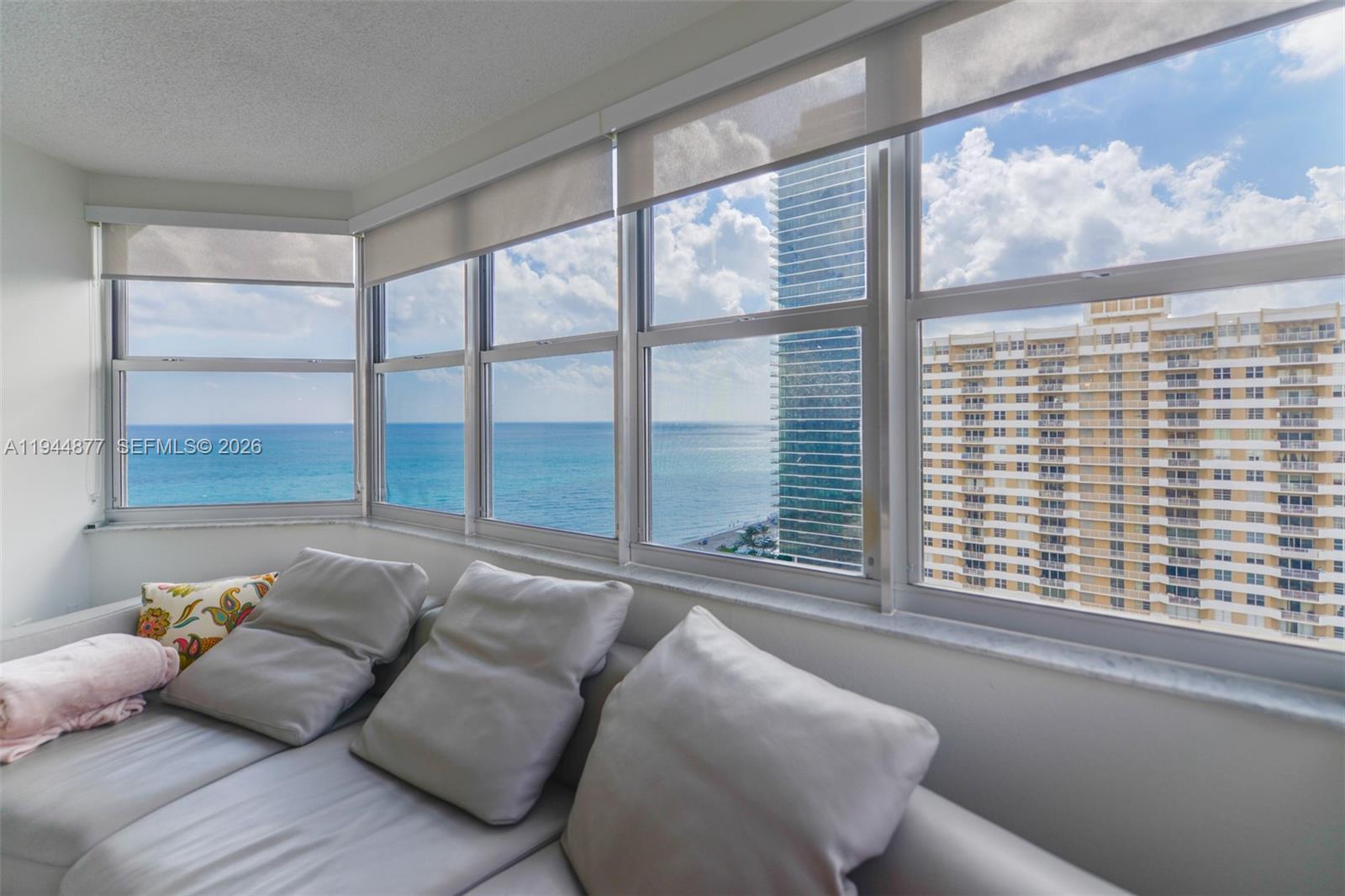 1950 S Ocean Dr # 19E, Hallandale Beach FL 33009