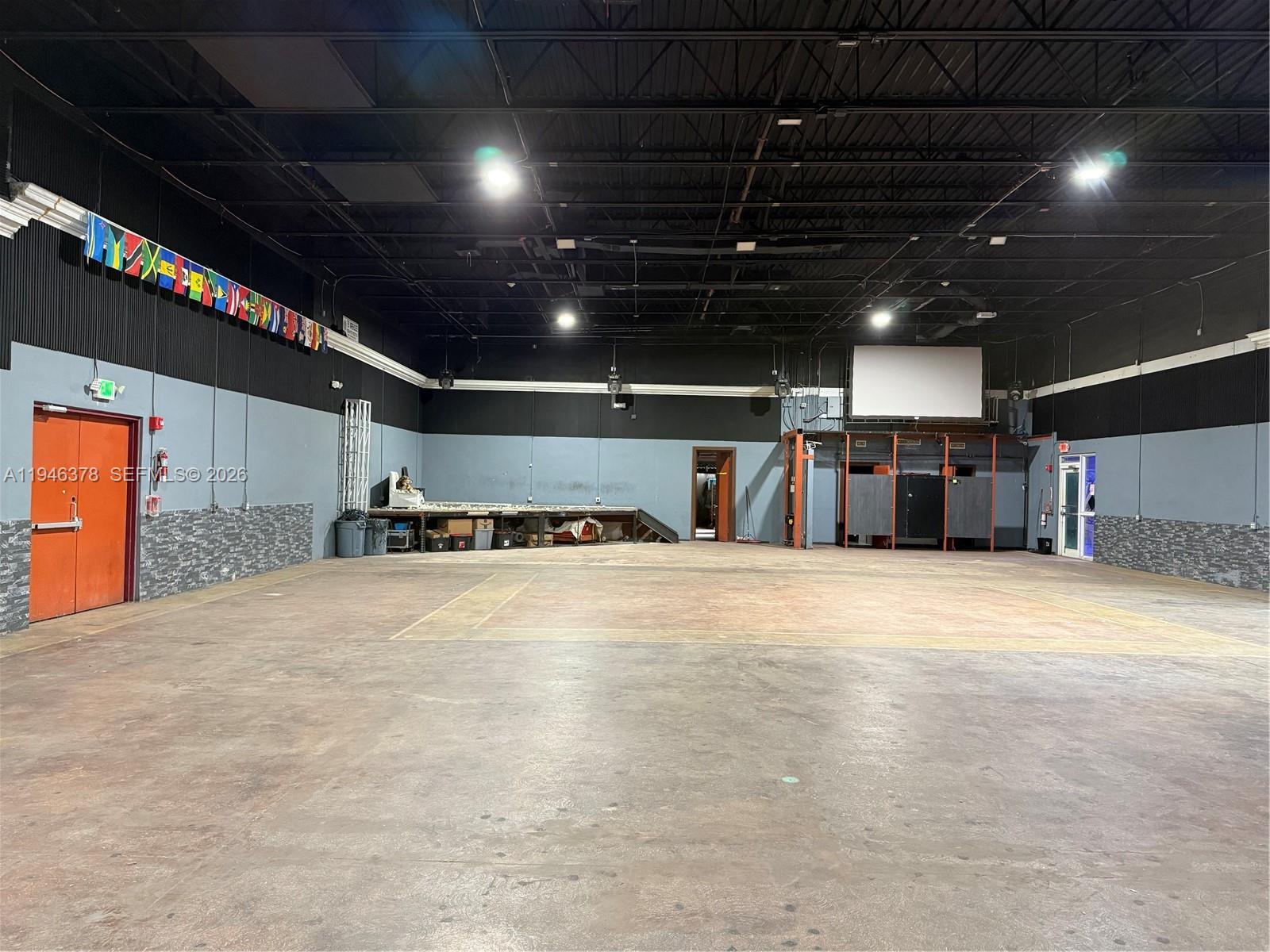 3500 NW 15th St, Lauderhill FL 33311