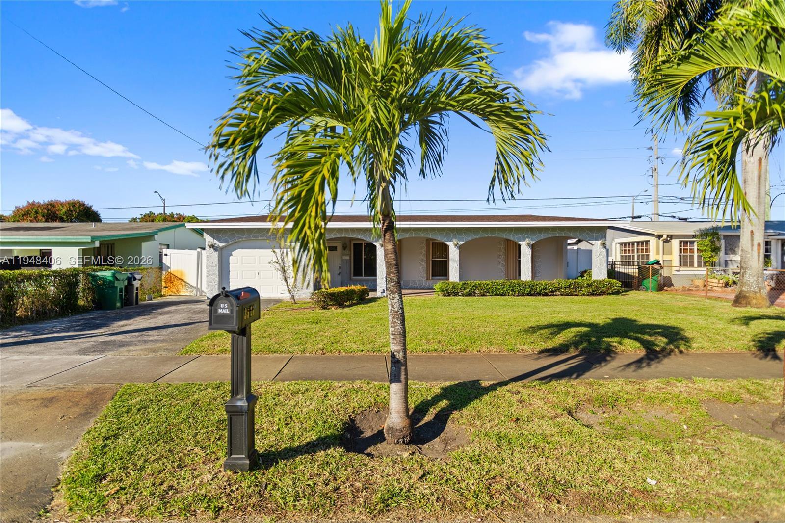 3521 NW 18th Pl, Lauderhill FL 33311