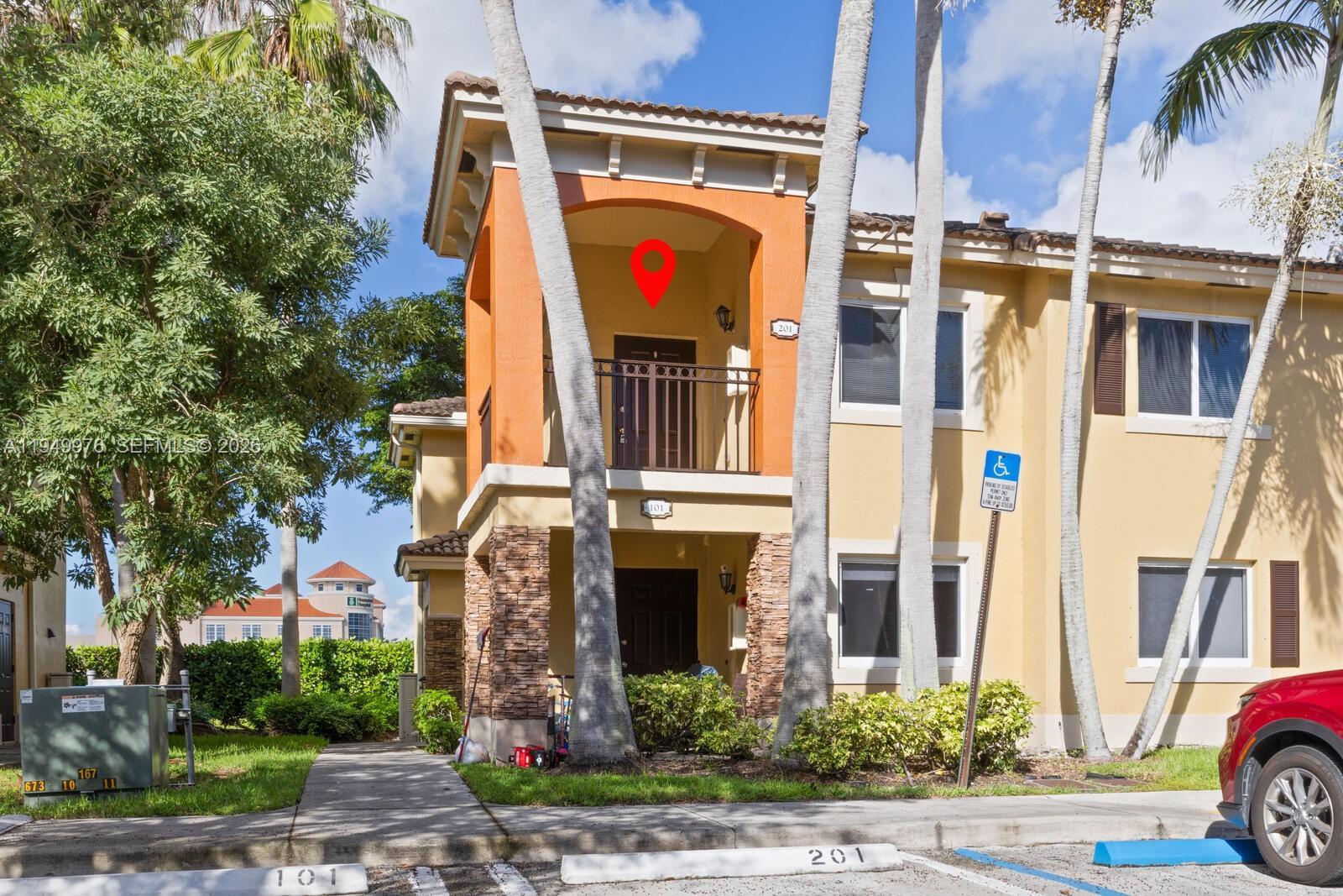 990 NE 33rd Ter # 201, Homestead FL 33033