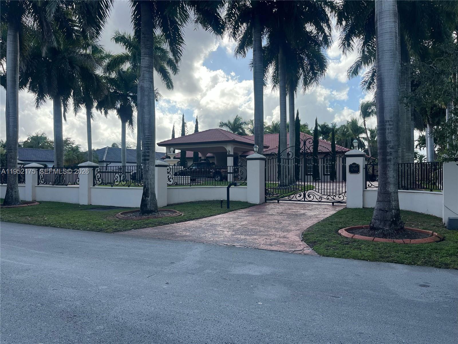 450 NW 130th Ave, Miami FL 33182