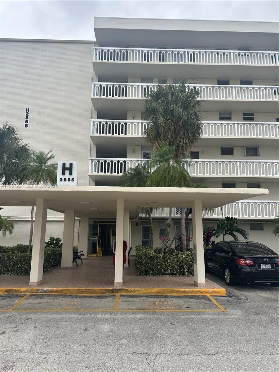 2855 Leonard Dr # H411, Aventura FL 33160