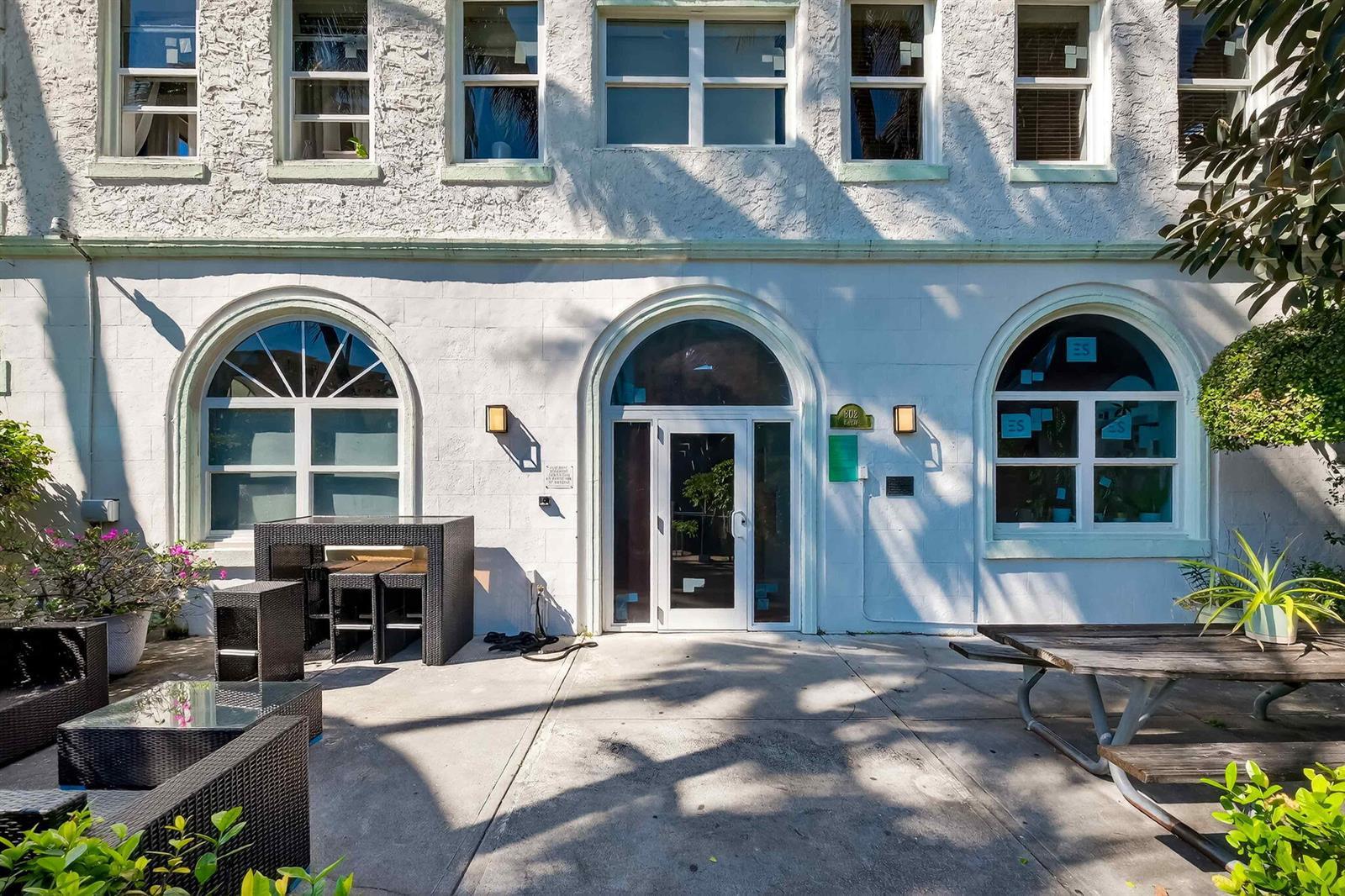 802 Euclid Avenue # 104, Miami Beach FL 33139