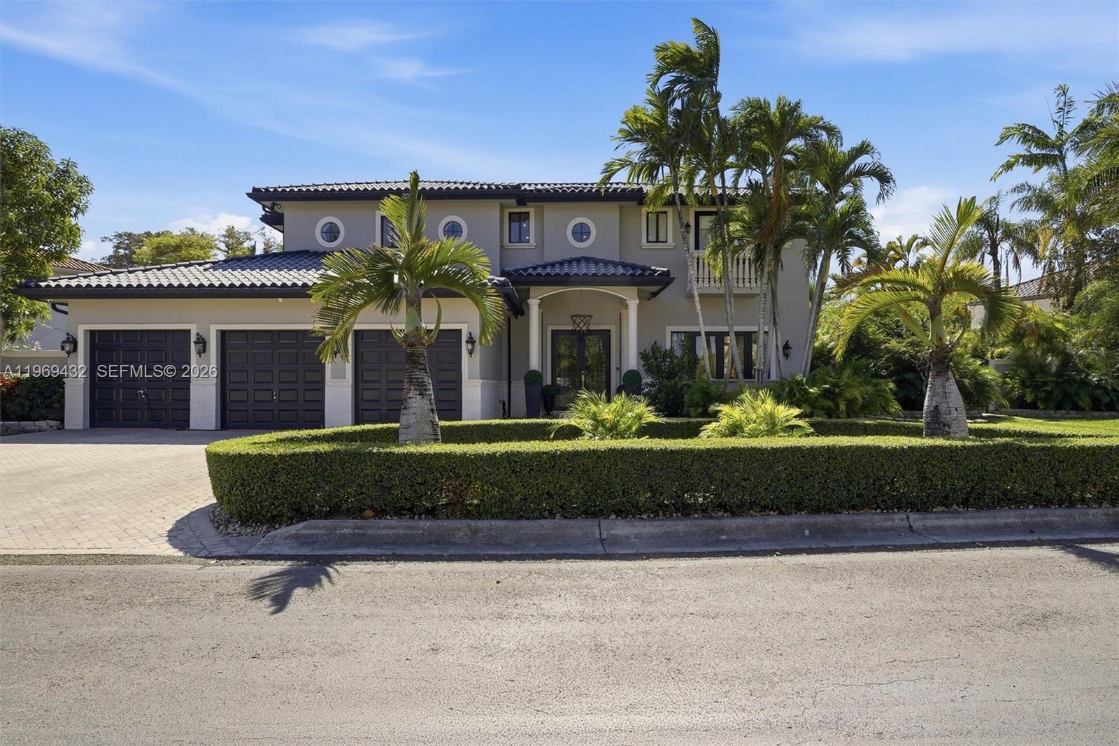 9449 NW 54th Doral Cir Ln, Doral FL 33178