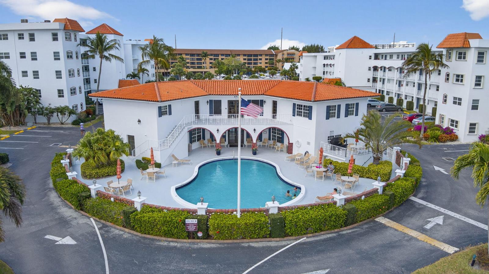28 Yacht Club Drive # 309, North Palm Beach FL 33408