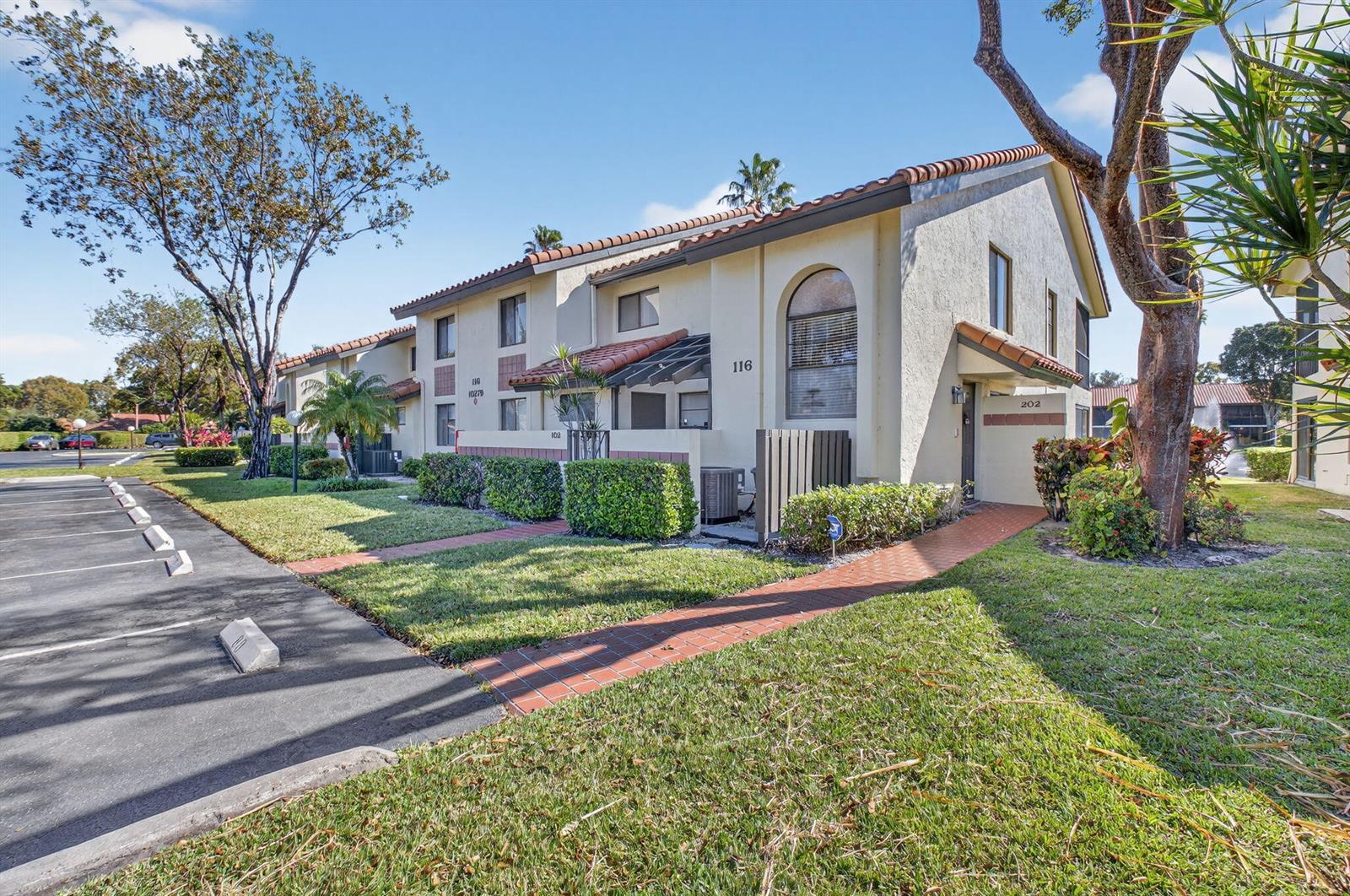 10279 N Circle Lake Drive # 202, Boynton Beach FL 33437