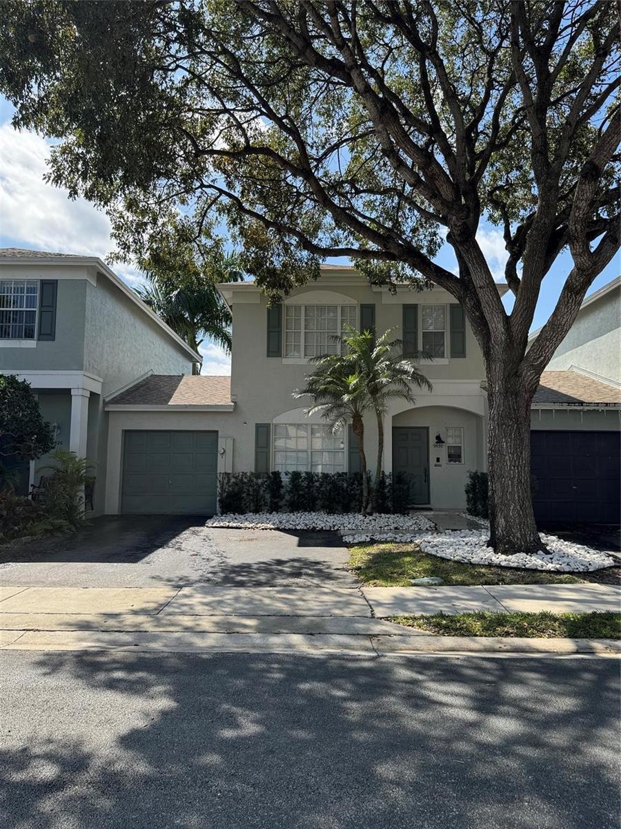 9530 E Plum Harbor Way, Tamarac FL 33321