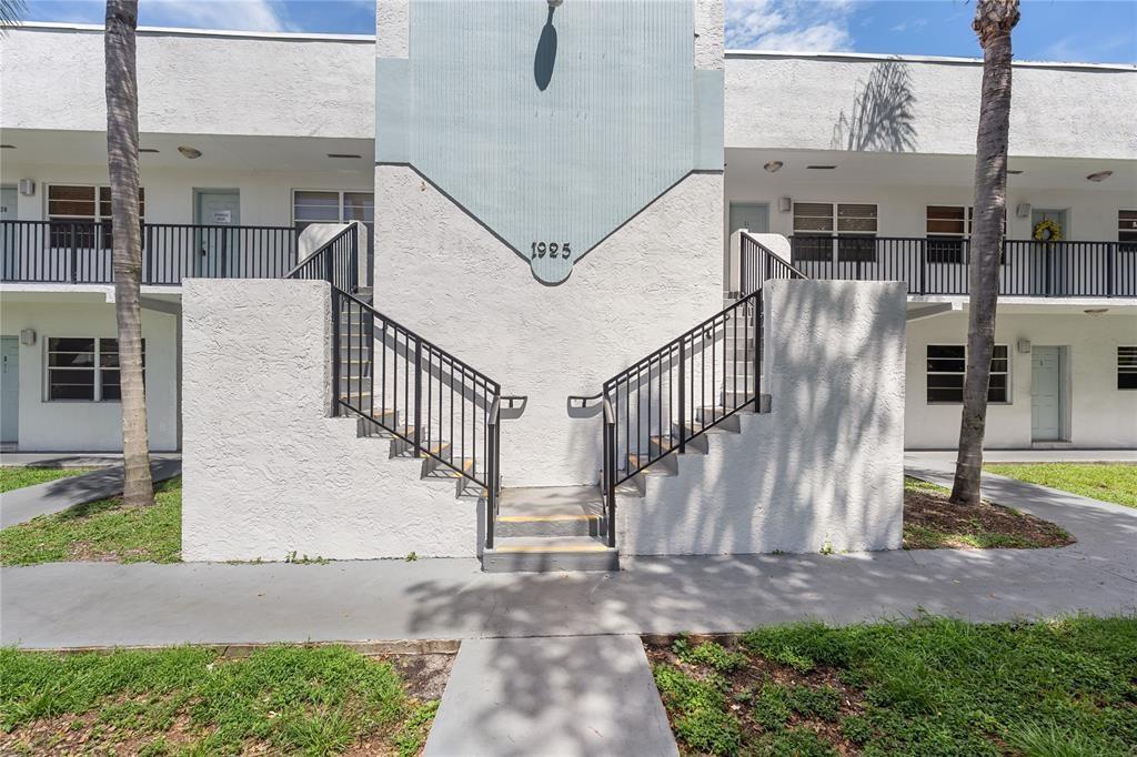 1925 Madison Street # 14, Hollywood FL 33020