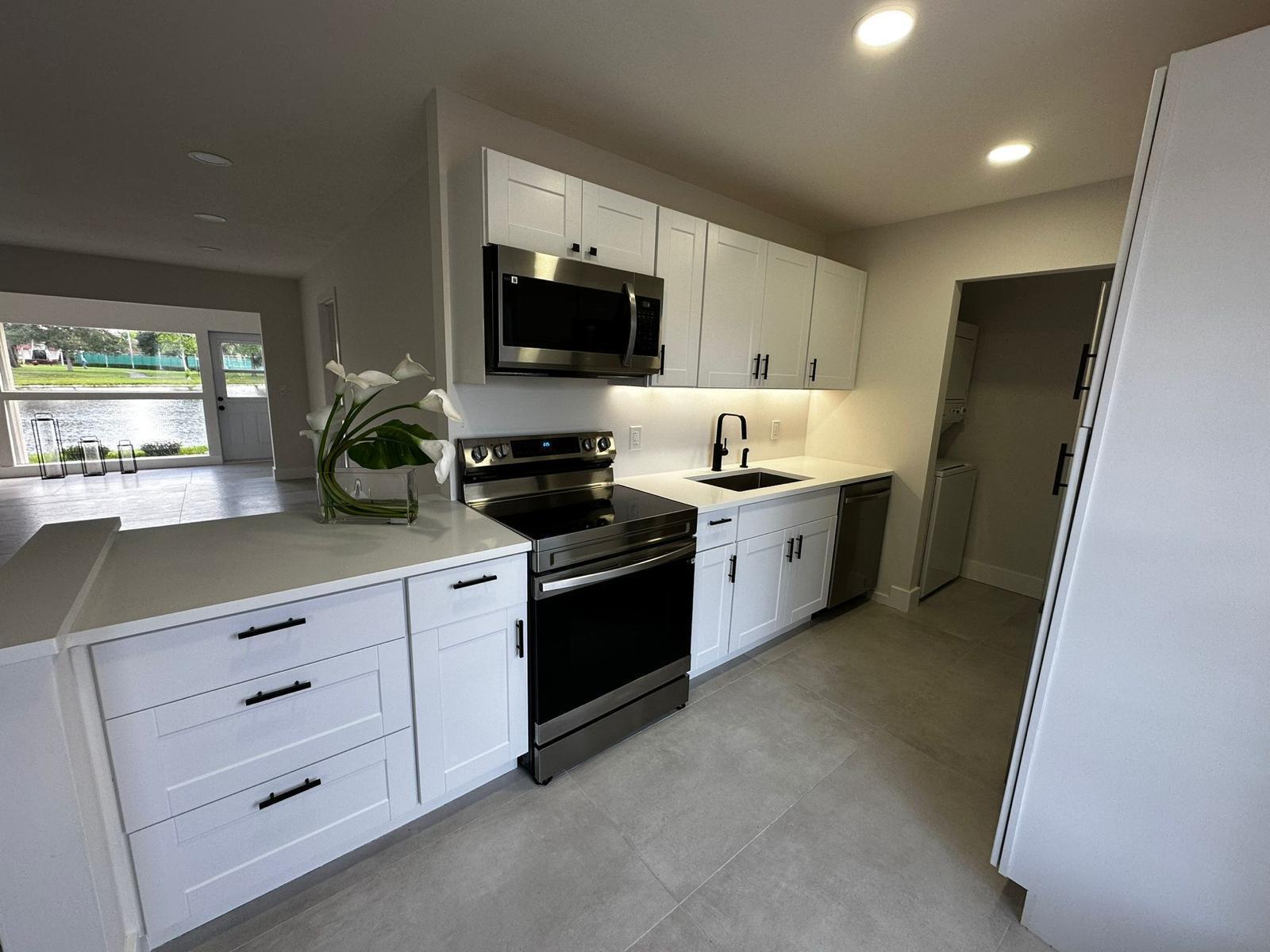 316 Cape Cod Circle, FL 33467