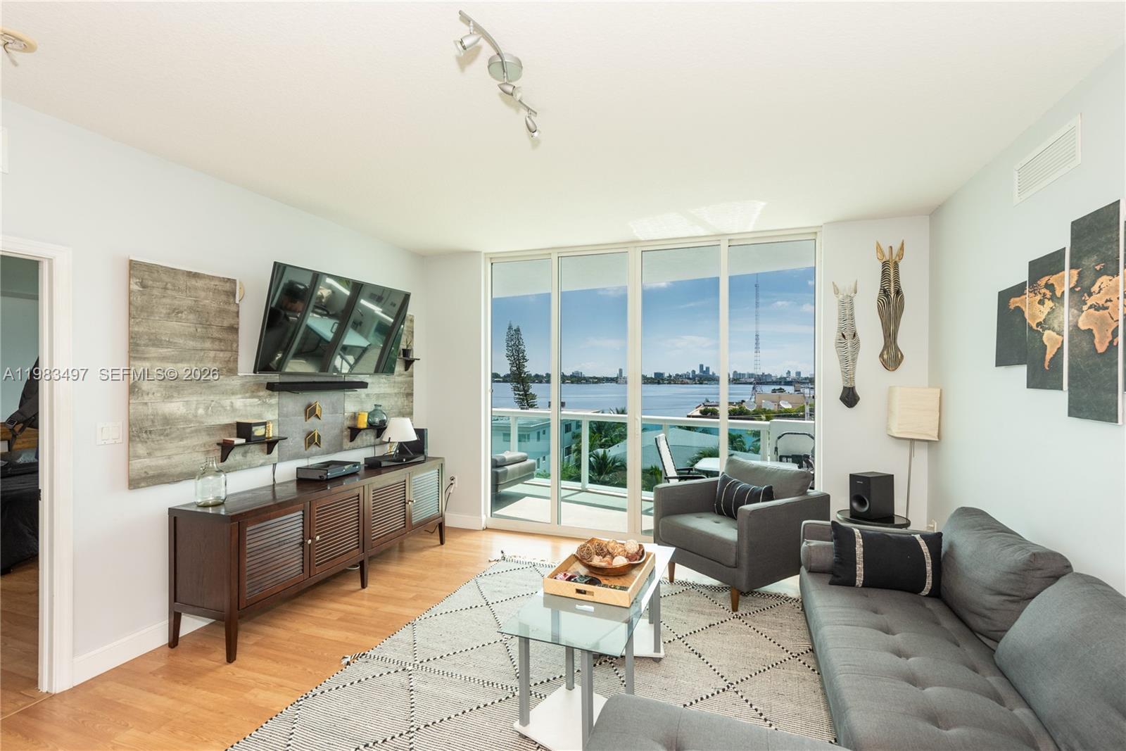7910 Harbor Island Dr # 502, North Bay Village FL 33141