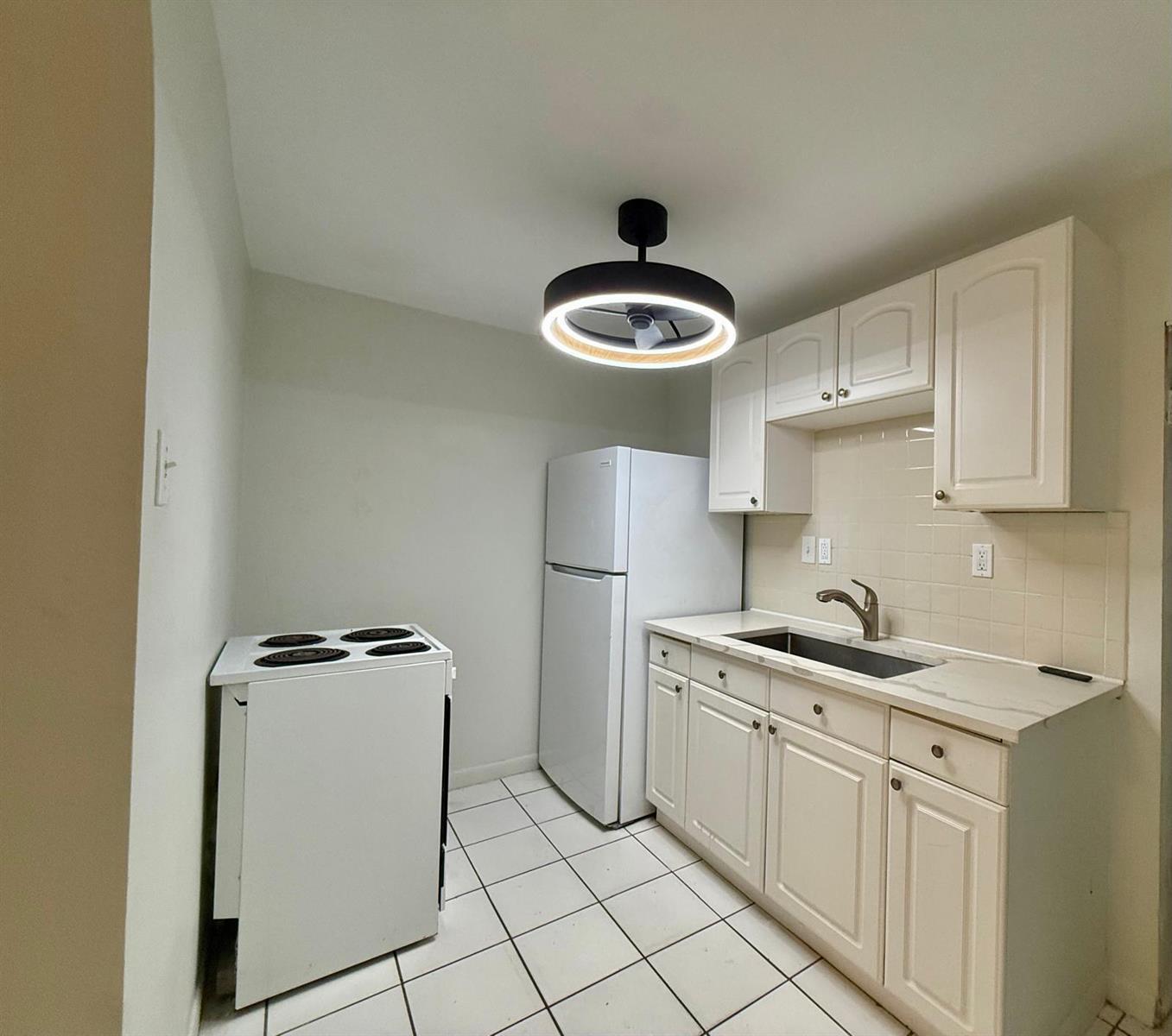 1215 NE 17th Avenue Unit 5, Fort Lauderdale FL 33304