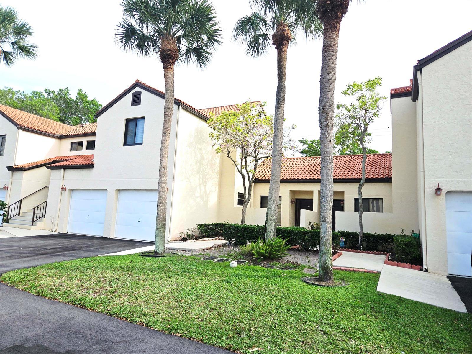16 Vía De Casas Sur # 103, Boynton Beach FL 33426