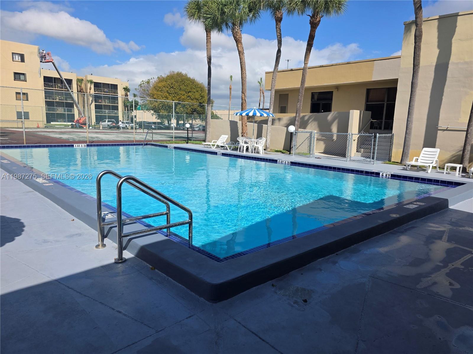 8615 NW 8th St # 319, Miami FL 33126