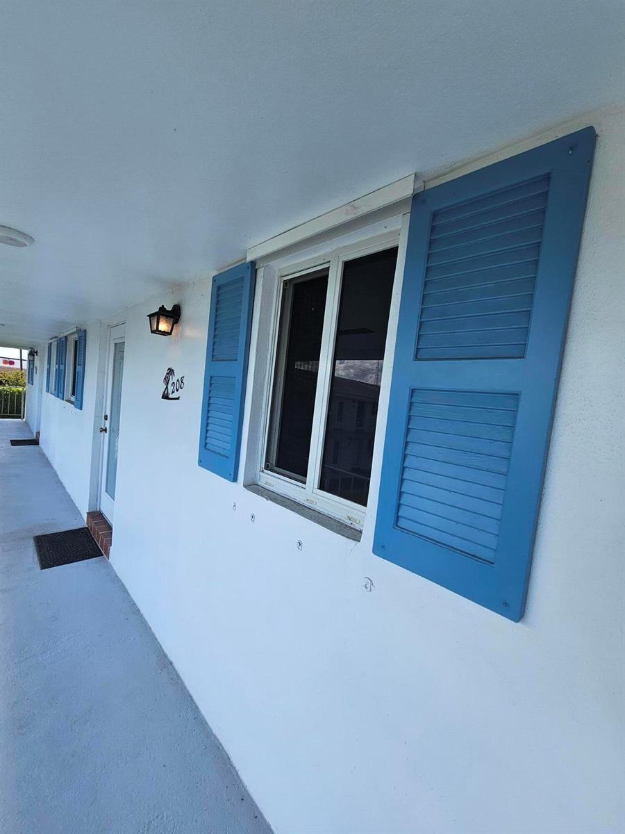 1115 Lake Terrace # 208, Boynton Beach FL 33426
