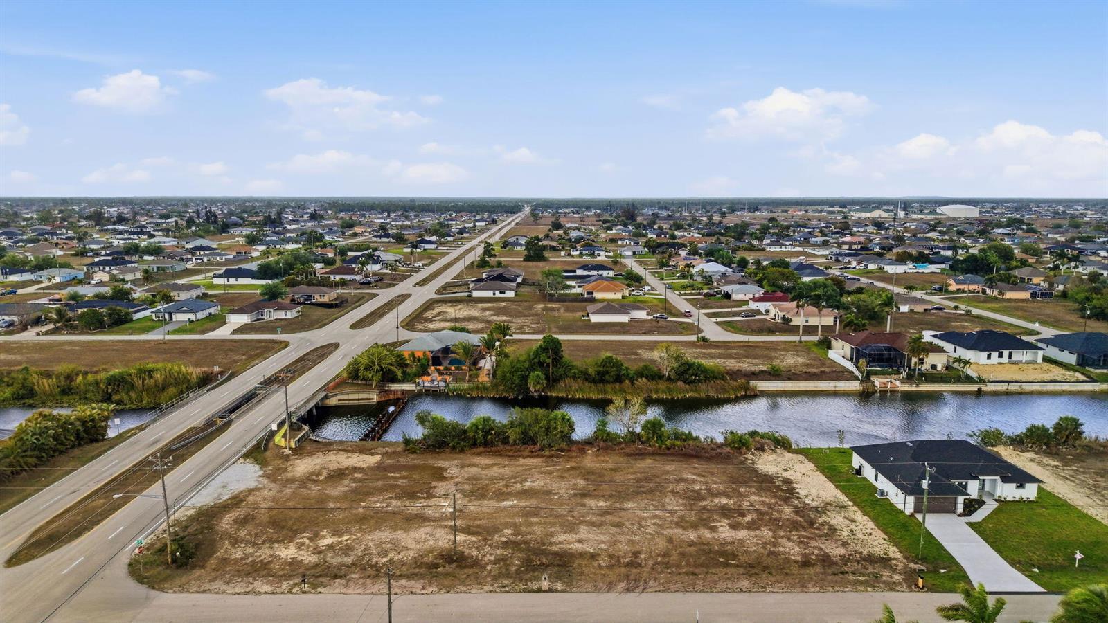 1525 NW 17th Street, Cape Coral FL 33993