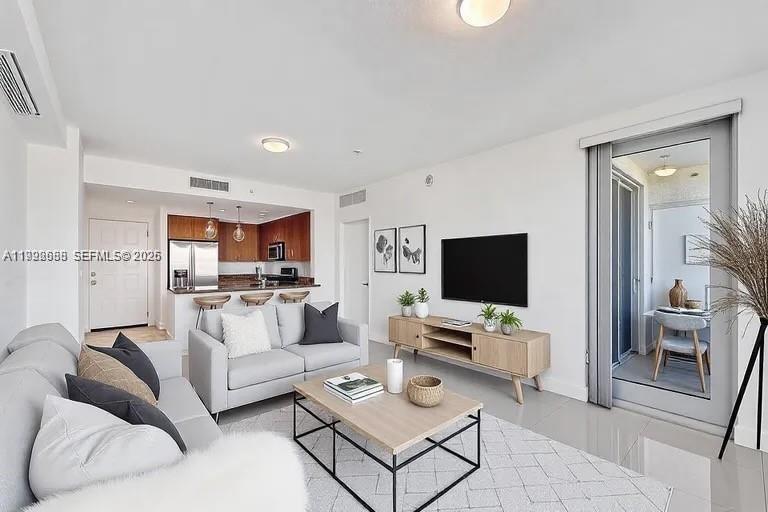 1830 Radius Dr # 609, Hollywood FL 33020