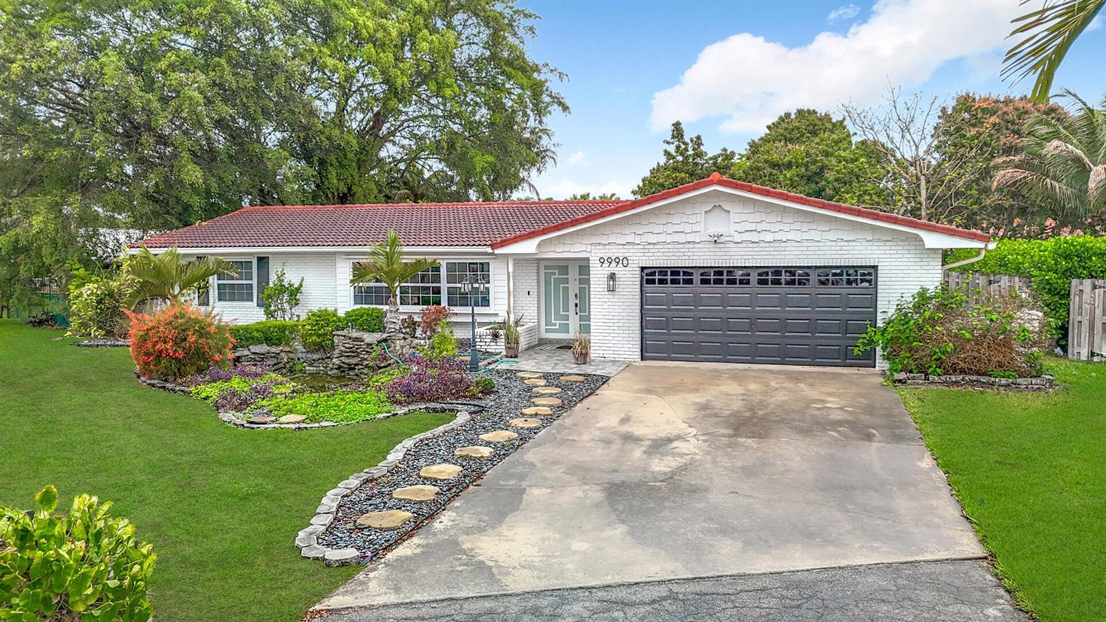 9990 NW 38th Street, Coral Springs FL 33065