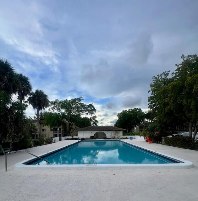 2700 Riverside Drive # 103, Coral Springs FL 33065