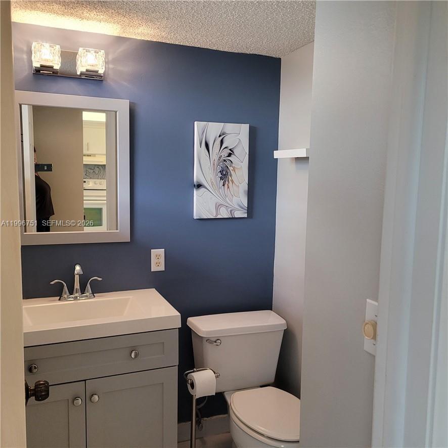 3774 Inverrary Blvd # 206P, Lauderhill FL 33319