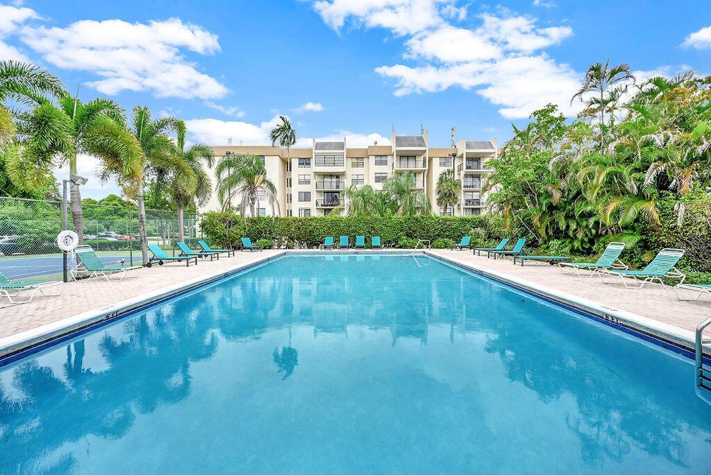 6190 Woodlands Boulevard # 311, Tamarac FL 33319