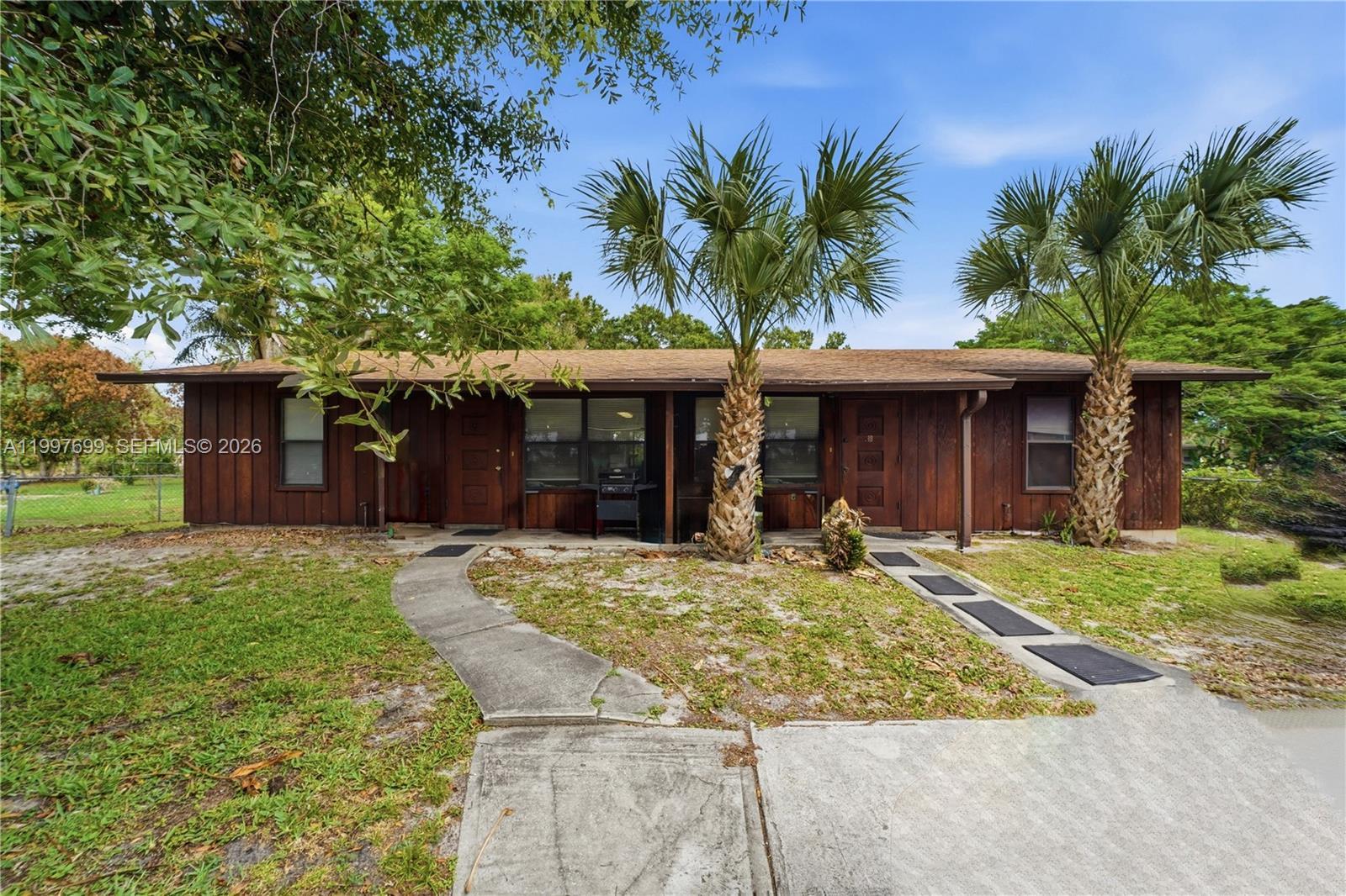 1910 S 34th St, Fort Pierce FL 34947