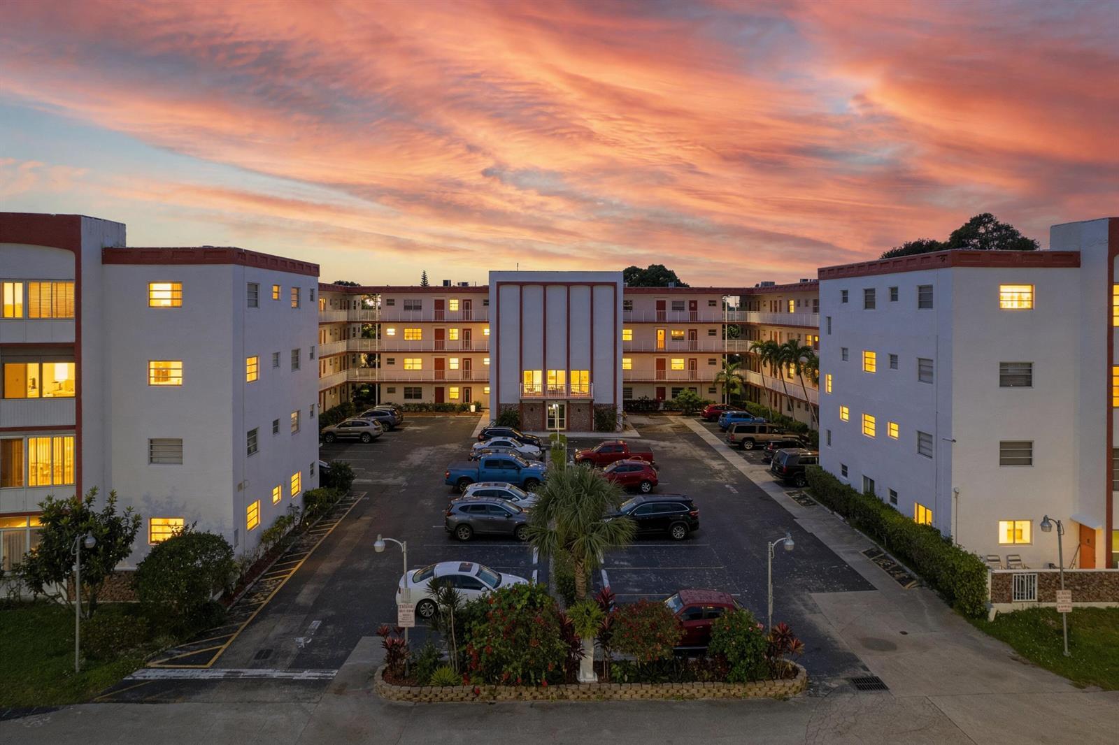 4000 NW 44th Avenue # 207, Lauderdale Lakes FL 33319