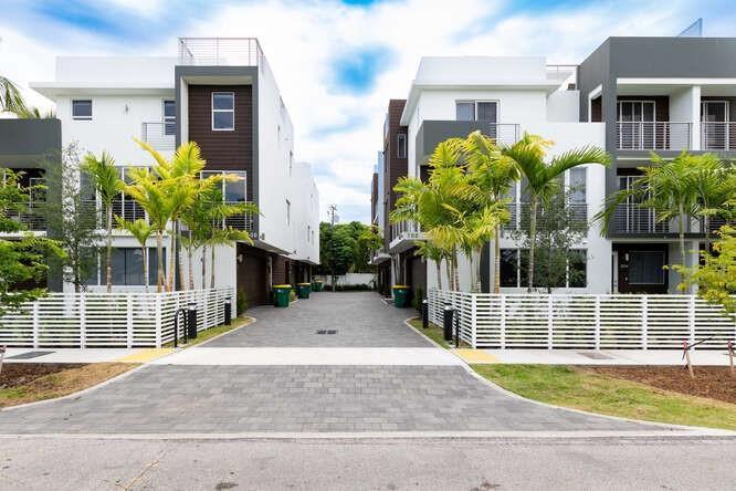 700 NE 14th Avenue # 206, Fort Lauderdale FL 33304