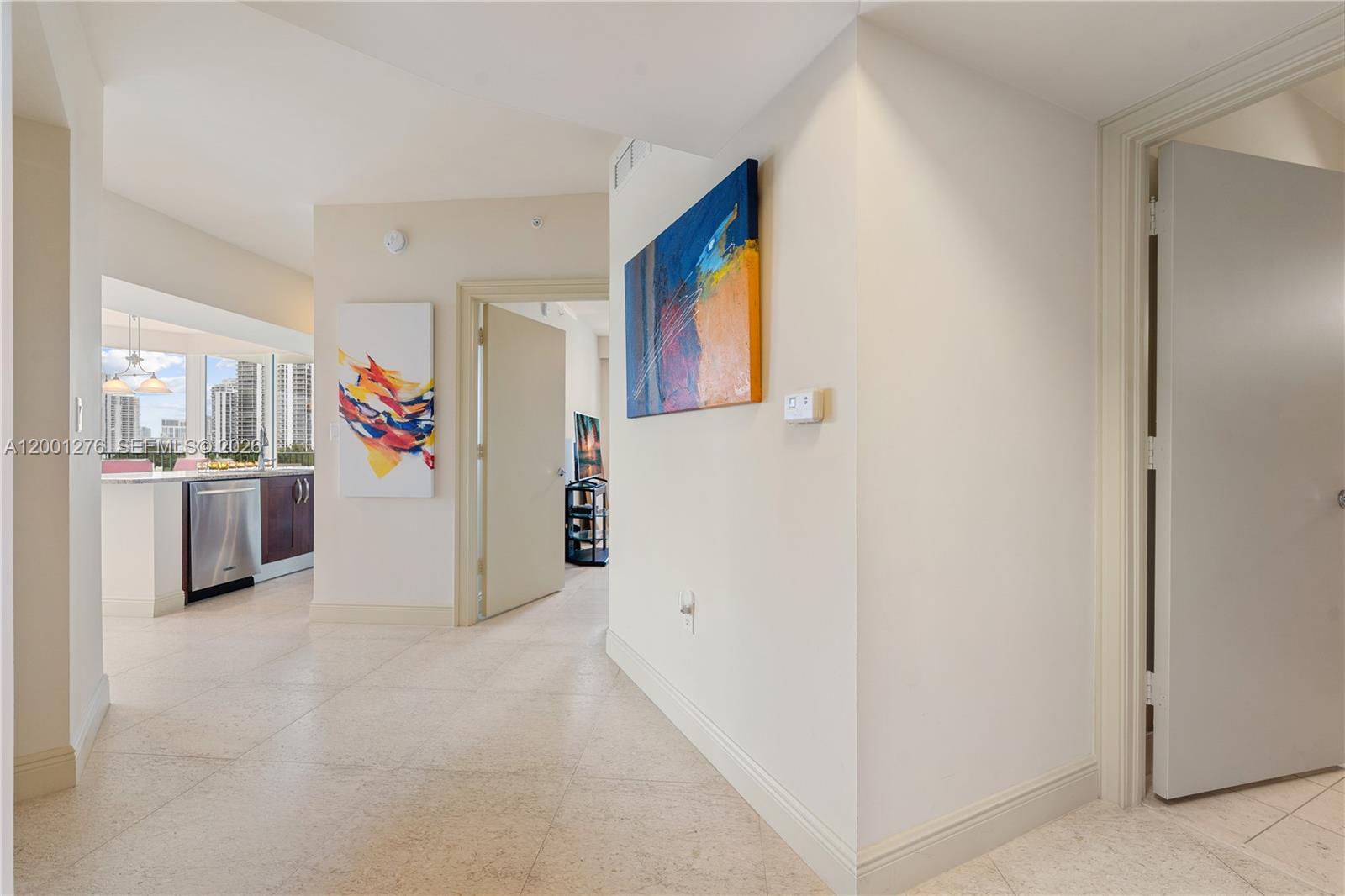 20000 E Country Club Dr # 610, Aventura FL 33180
