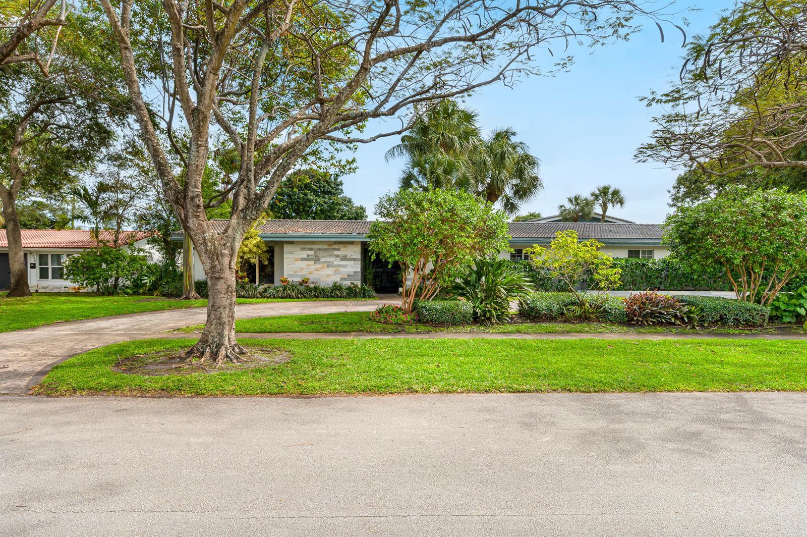 4734 Jefferson Street, Hollywood FL 33021
